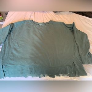 green areopostle pullover.